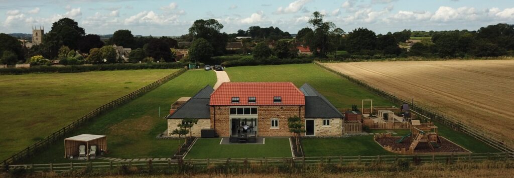 Costall Barn, Teigh